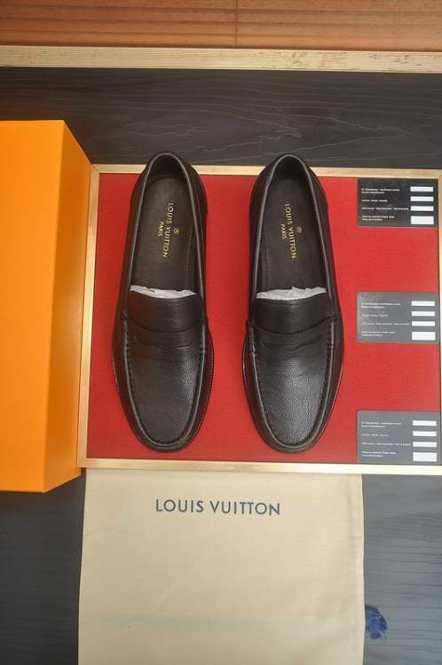 Picture of Louis Vuitton Shoes _SKULVsz39-45hnq014814782